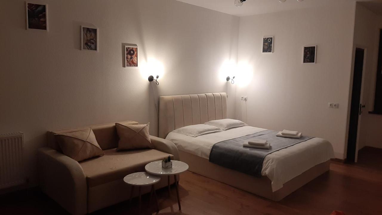 Terkhena Hotel Kazbegi Eksteriør billede