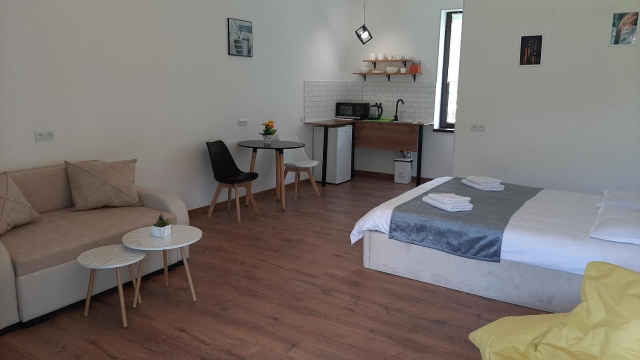 Terkhena Hotel Kazbegi Eksteriør billede